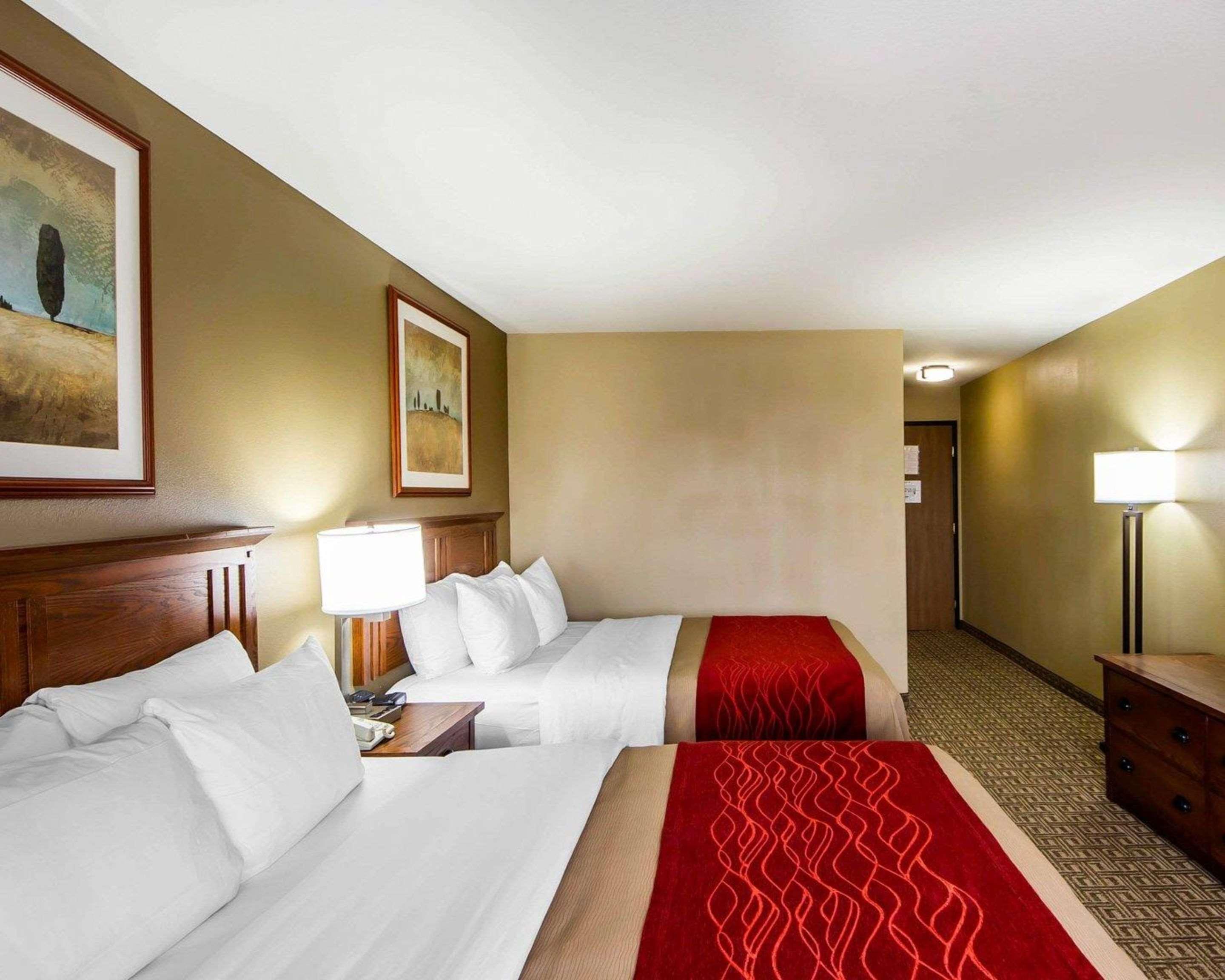 Comfort & Ponca Near Marland Mansion 3*