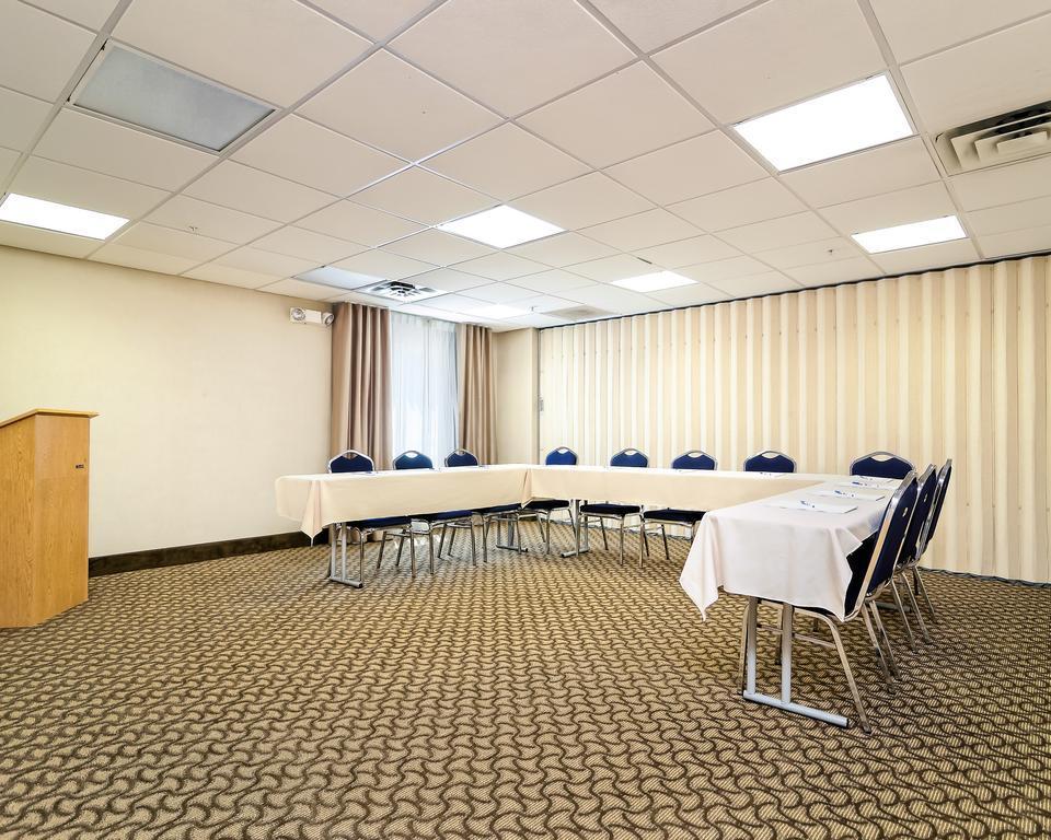 Comfort & Ponca Near Marland Mansion Hotel 3*